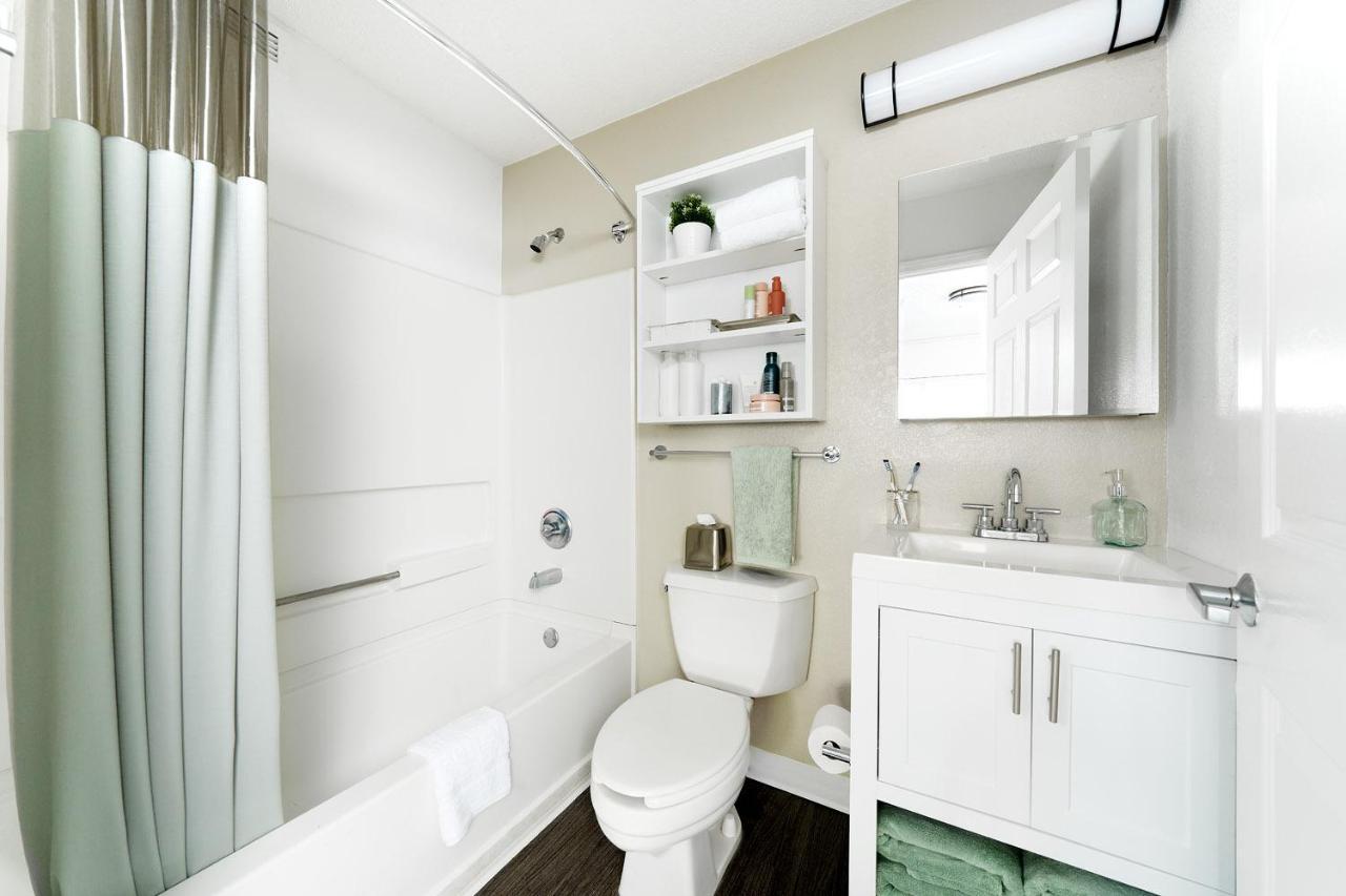Intown Suites Extended Stay San Antonio Tx - Leon Valley South エクステリア 写真