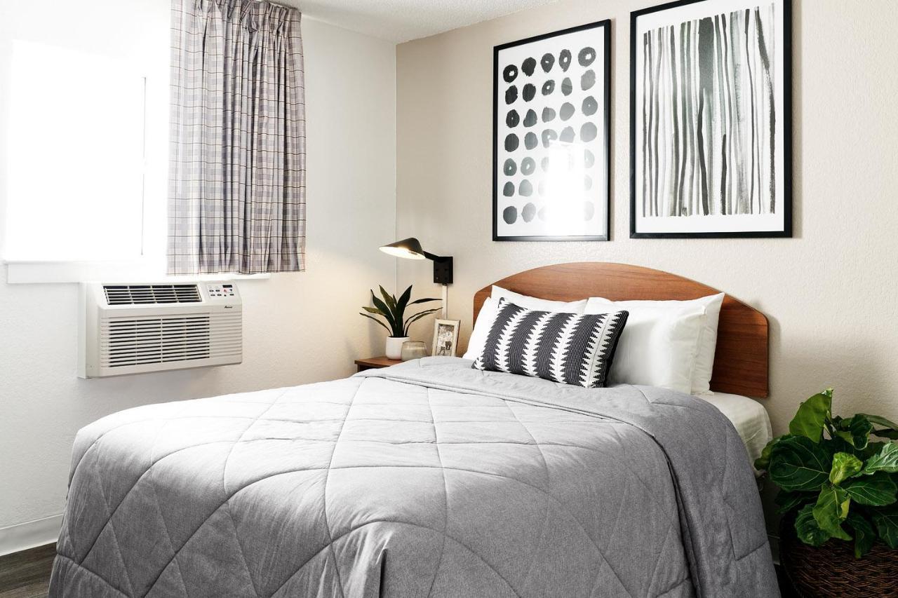 Intown Suites Extended Stay San Antonio Tx - Leon Valley South エクステリア 写真