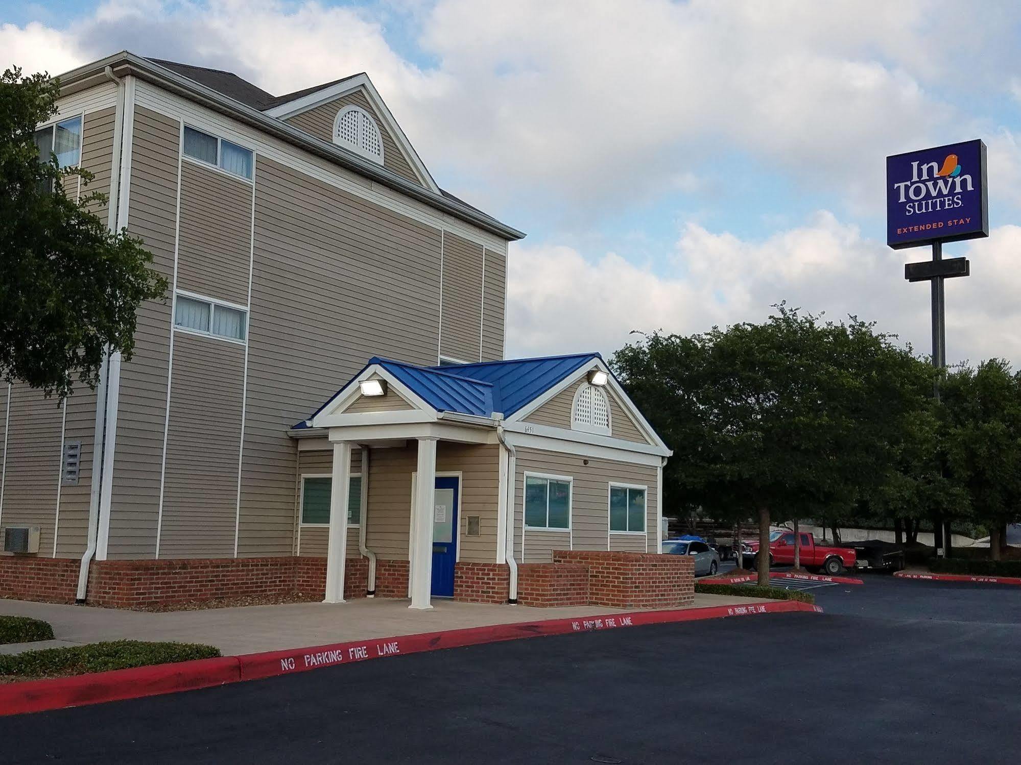 Intown Suites Extended Stay San Antonio Tx - Leon Valley South エクステリア 写真